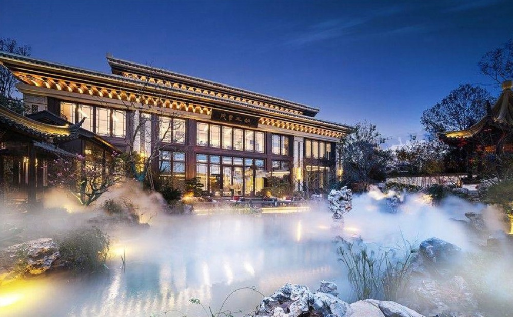 建发央著